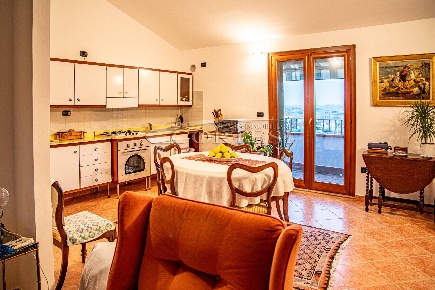 Foto Appartamento a San Costanzo di 80 m² con 4 locali in vendita