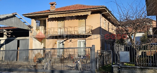 Foto Villa bifamiliare in Via palermo 10, Villar Perosa di 190 m²