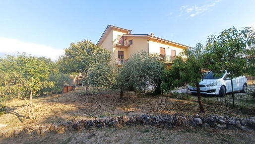 Foto Appartamento in Via Raponi 8, San Giovanni Incarico di 150 m²