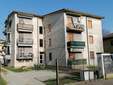 Foto Appartamento in Via TREVIGLIO 8, Agnadello di 88 m² con 3 locali