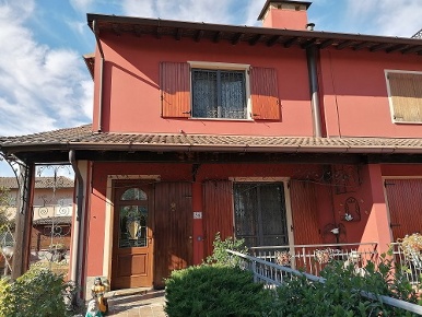 Foto Villa a schiera in Via MANARA 36, Vaiano Cremasco di 260 m² in vendita