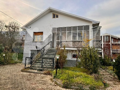 Foto Villa singola in Merlino, Sangano di 200 m² con 6 locali in vendita