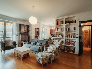 Foto Appartamento in Via Valentino 1, Scalenghe di 118 m² con 4 locali