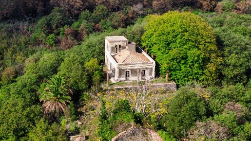 Foto Villa unifamiliare in Contrada Sciarelle 0, Castiglione di Sicilia