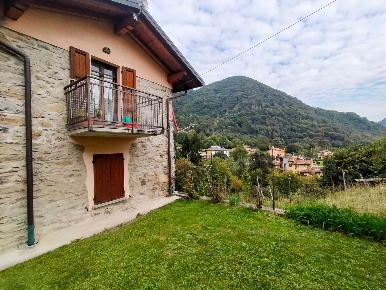 Foto Appartamento in Via Castello 7, Centro Valle Intelvi di 51 m²