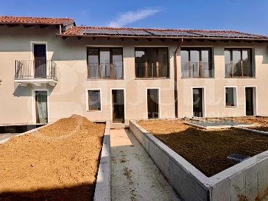 Foto Villa a schiera in Gino, Sangano di 108 m² con 5 locali in vendita