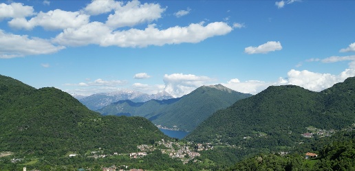 Foto Appartamento in Via Orimento 10, Centro Valle Intelvi di 100 m²