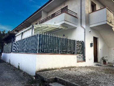 Foto Appartamento in Hangar, Santa Marina di 46 m² con 3 locali in vendita