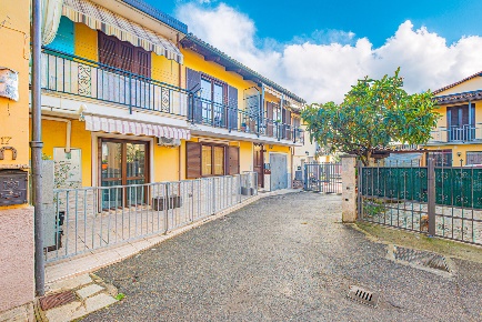 Foto Appartamento in Via Roma 0, San Gillio di 107 m² con 4 locali
