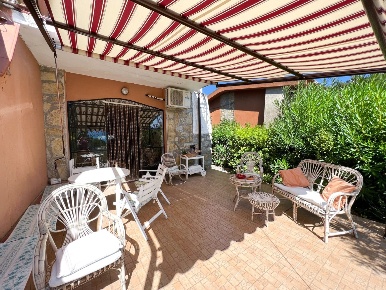 Foto Villa bifamiliare in Giuliano, San Giovanni a Piro di 96 m² in vendita