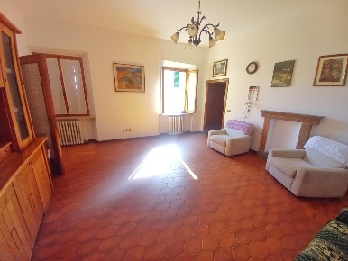 Foto Appartamento a Montaione di 132 m² con 7 locali in vendita