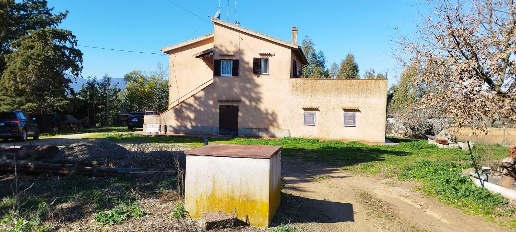 Foto Casa indipendente a Magliano in Toscana di 250 m² con 10 locali