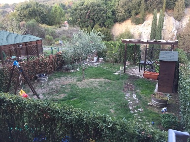 Foto Appartamento a Casole d'Elsa di 130 m² con 6 locali in vendita