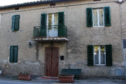 Foto Appartamento a Casole d'Elsa di 300 m² con 14 locali in vendita