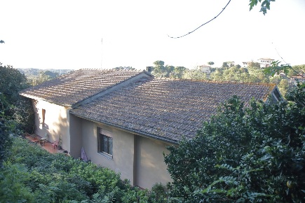 Foto Casa indipendente a Fauglia di 120 m² con 5 locali in vendita
