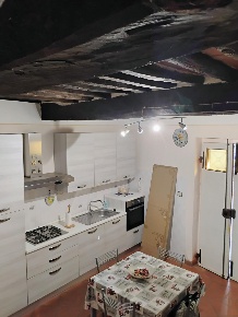 Foto Appartamento a Fauglia di 90 m² con 4 locali in vendita