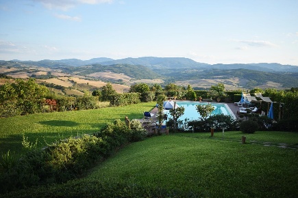 Foto Appartamento a Casole d'Elsa di 95 m² con 4 locali in vendita
