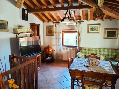 Foto Appartamento a Fauglia di 100 m² con 4 locali in vendita