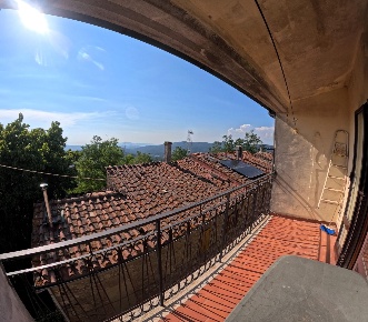 Foto Appartamento a Casole d'Elsa di 160 m² con 7 locali in vendita