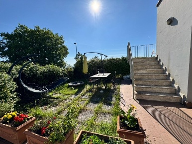 Foto Appartamento a Casole d'Elsa di 52 m² con 3 locali in vendita