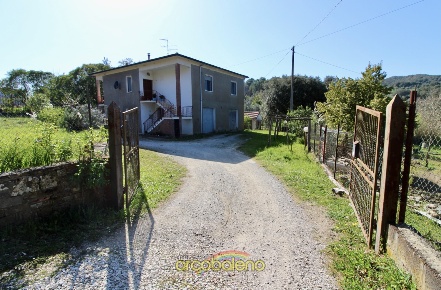 Foto Appartamento in loc. Prata 6, Suvereto di 135 m² con 5 locali
