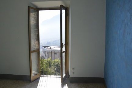 Foto Appartamento a Esperia di 95 m² con 6 locali in vendita