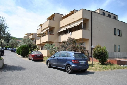 Foto Appartamento in Via Nazionale, Carolei di 200 m² con 5 locali