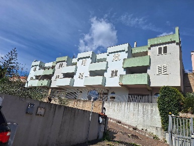 Foto Villa a schiera a Messina di 296 m² con 6 locali in vendita