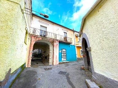 Foto Appartamento in VIA CHIESA, Falciano del Massico di 70 m² con 2 locali