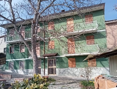 Foto Villa bifamiliare a Bobbio in vendita