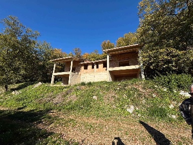 Foto Villa bifamiliare in VIA DEL PICCARO SNC, Maenza di 90 m² con 4 locali