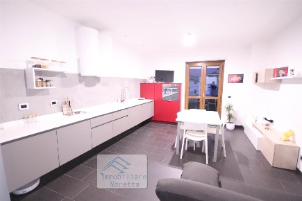 Foto Appartamento a Diano d'Alba di 63 m² con 2 locali in vendita