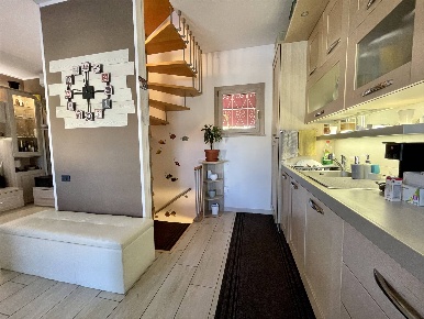 Foto Appartamento a Scarlino di 60 m² con 5 locali in vendita