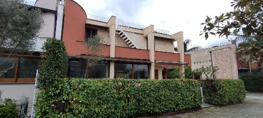 Foto Villa unifamiliare in semicentrale, Casamarciano di 300 m² in vendita