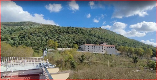 Foto Villa unifamiliare in semicentrale, Casamarciano di 300 m² in vendita