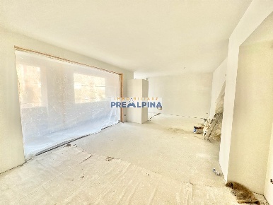 Foto Appartamento in Piazza San Giovanni Battista, Casnigo di 108 m²