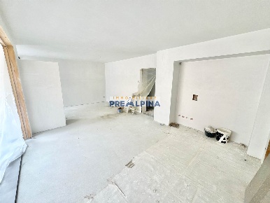 Foto Appartamento in Piazza San Giovanni Battista, Casnigo di 108 m²