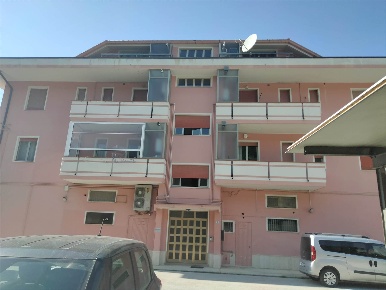 Foto Appartamento a Colonnella di 130 m² con 5 locali in vendita
