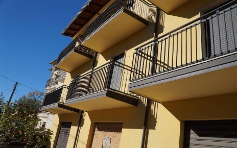 Foto Appartamento a Rovito di 170 m² con 6 locali in vendita