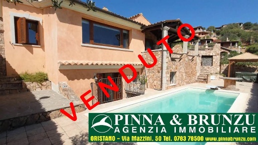 Foto Villa unifamiliare a Loiri Porto San Paolo in vendita
