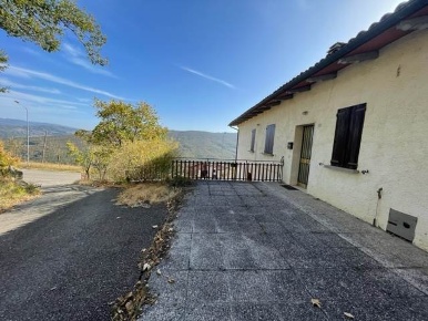 Foto Appartamento a Grizzana Morandi in vendita