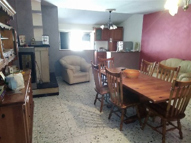 Foto Appartamento a Civitella Roveto di 130 m² con 7 locali in vendita