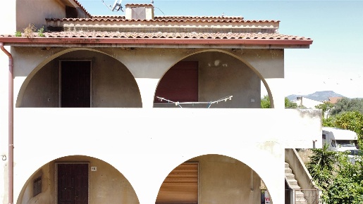 Foto Appartamento a Santadi di 150 m² con 6 locali in vendita