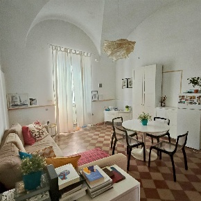 Foto Appartamento in Via Susanna  33, Catania di 180 m² con 6 locali