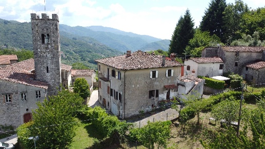Foto Appartamento in Strada Provinciale 60 1, Pescaglia di 137 m²