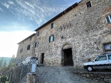 Foto Appartamento a Piegaro di 133 m² con 6 locali in vendita