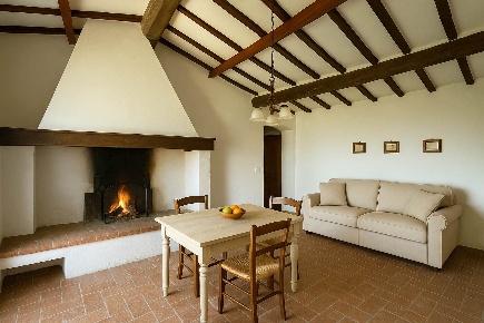 Foto Appartamento a Buonconvento Centro di 316 m² con 13 locali in vendita