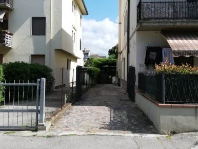Foto Appartamento in via della casella 97, Firenze di 50 m² con 2 locali
