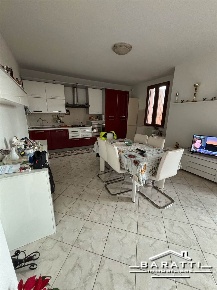 Foto Appartamento a Dosolo di 80 m² con 3 locali in vendita