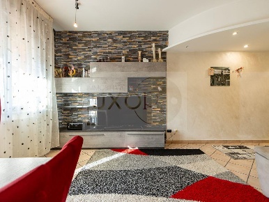 Foto Appartamento in Via Dante, Carnate di 87 m² con 3 locali in vendita